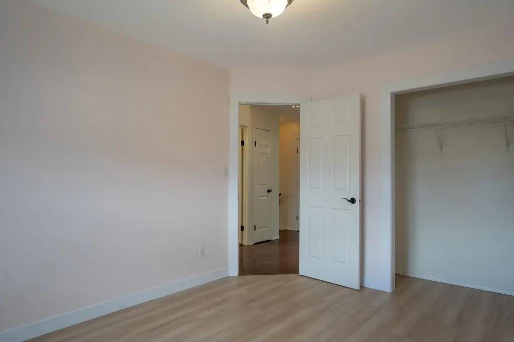 5506 63a Street Close Ponoka AB T4J 1K9