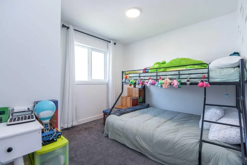 30 Cascade Street Blackfalds AB T4M 0A8