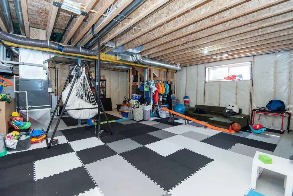 30 Cascade Street Blackfalds AB T4M 0A8