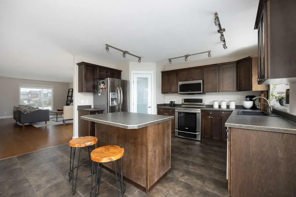 360 Fireweed Crescent Fort Mcmurray AB T9K 0J6