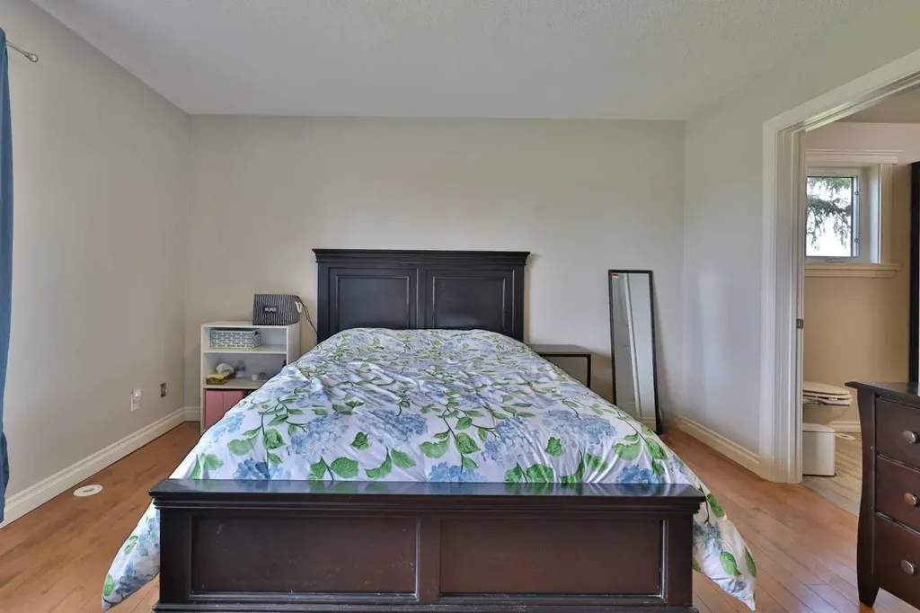 21072 474 Township Rural Camrose County AB T4V 1X3