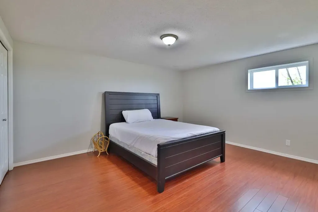 21072 474 Township Rural Camrose County AB T4V 1X3