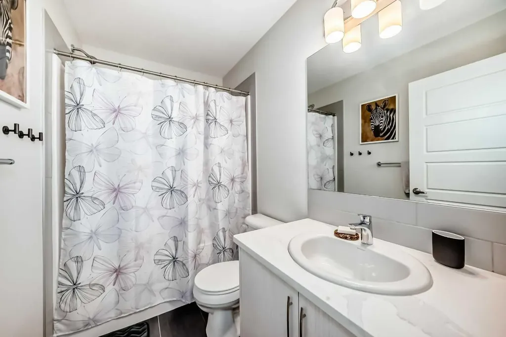 31 Red Embers Parade NE Calgary AB T3N1E9