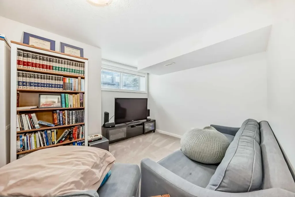31 Red Embers Parade NE Calgary AB T3N1E9