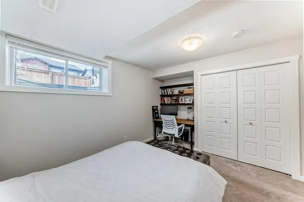 31 Red Embers Parade NE Calgary AB T3N1E9