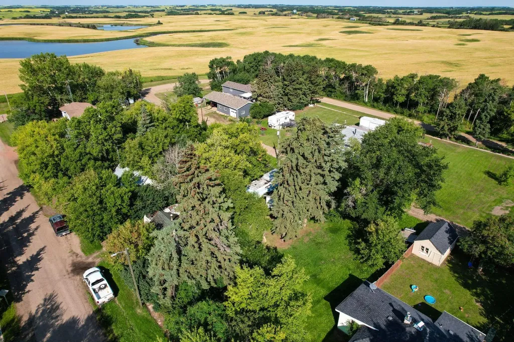 3208 Olson Street Donalda AB T0B 1H0