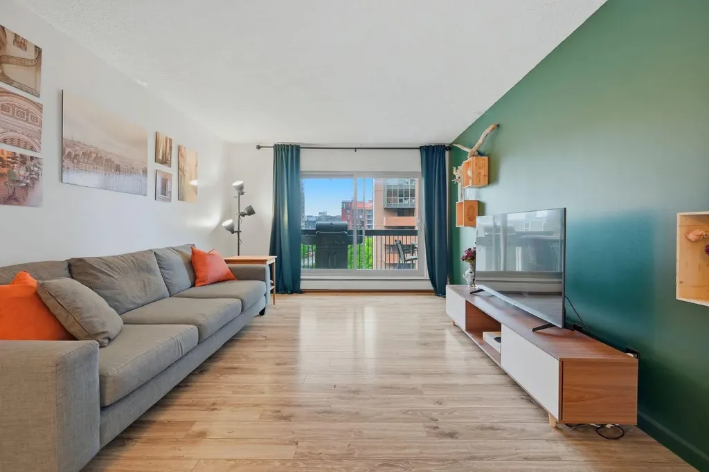 1335 12 Avenue SW Calgary AB T3C 3P7