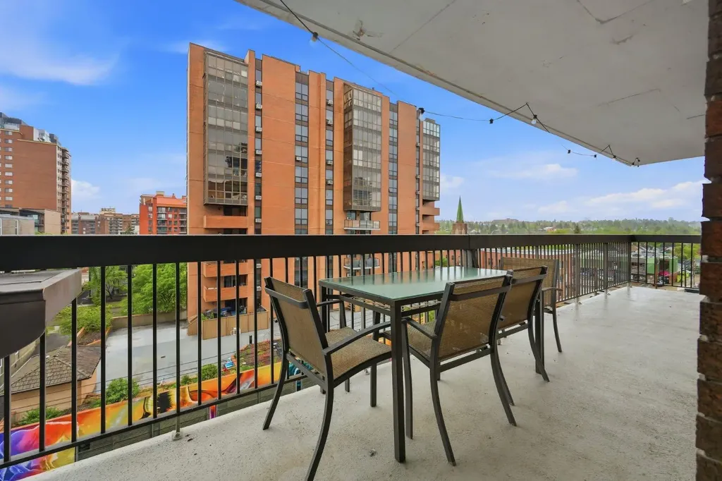 1335 12 Avenue SW Calgary AB T3C 3P7