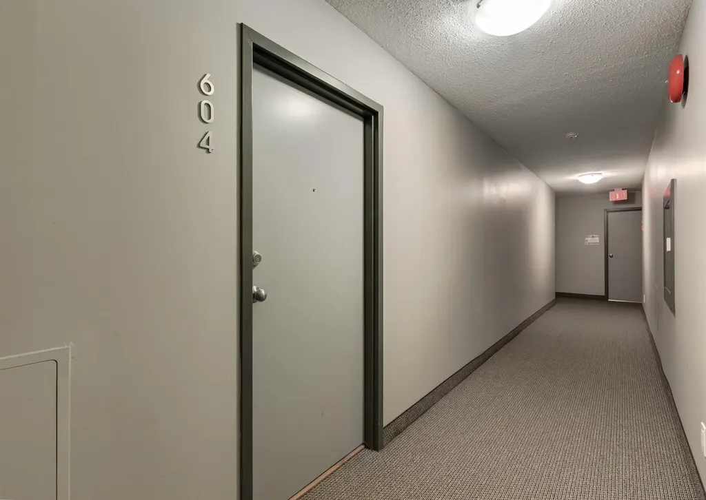 1335 12 Avenue SW Calgary AB T3C 3P7