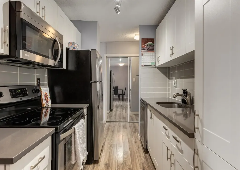 1335 12 Avenue SW Calgary AB T3C 3P7