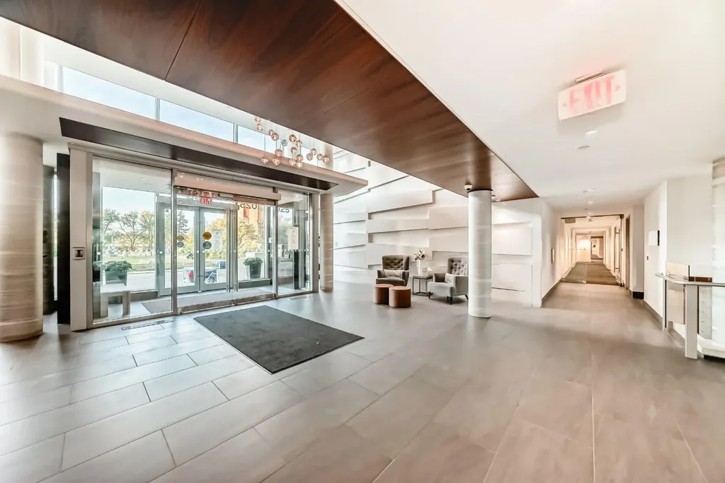 1025 5 Avenue SW Calgary AB T2P1N4