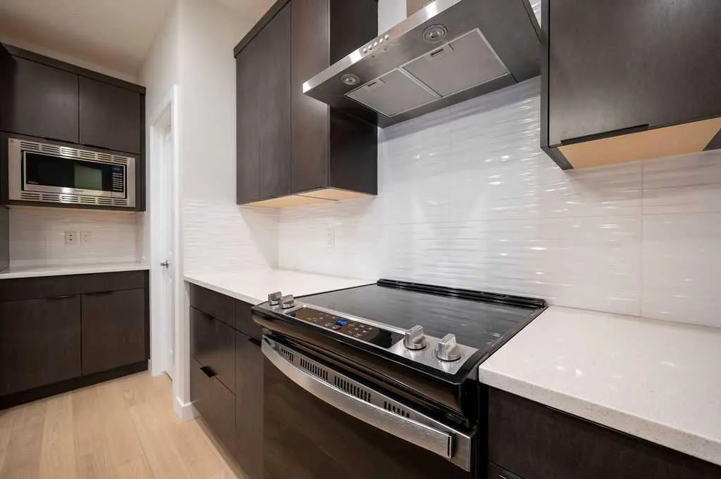 146 Alpine Drive SW Calgary AB T2Y 0V4
