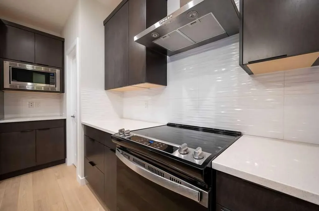 146 Alpine Drive SW Calgary AB T2Y 0V4