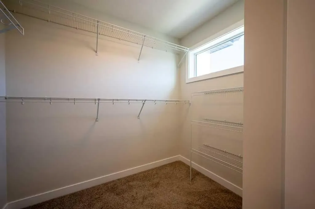 146 Alpine Drive SW Calgary AB T2Y 0V4