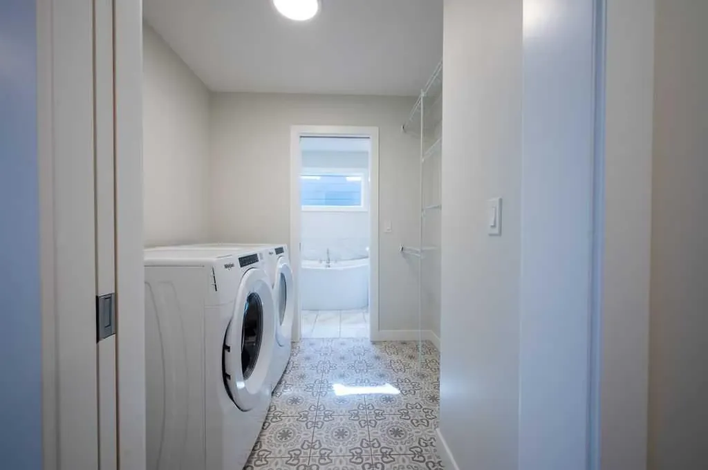 146 Alpine Drive SW Calgary AB T2Y 0V4