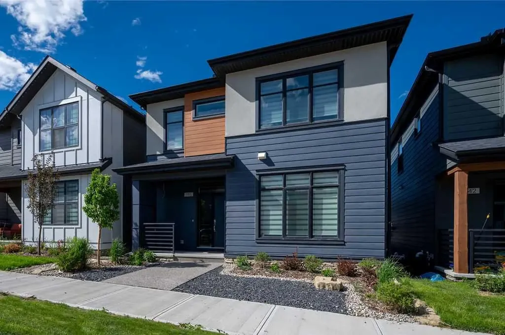 146 Alpine Drive SW Calgary AB T2Y 0V4