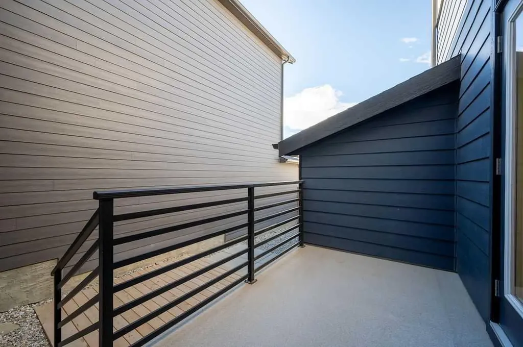 146 Alpine Drive SW Calgary AB T2Y 0V4
