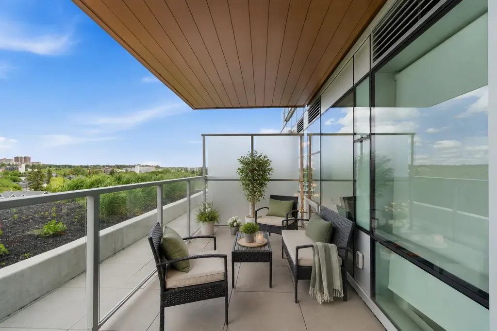110 18a Street NW Calgary AB T2N 5G5