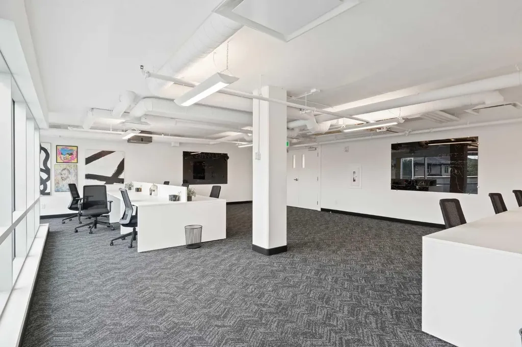 110 18a Street NW Calgary AB T2N 5G5