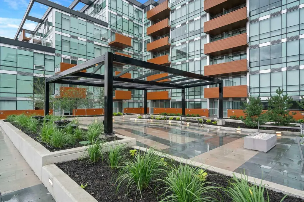 110 18a Street NW Calgary AB T2N 5G5