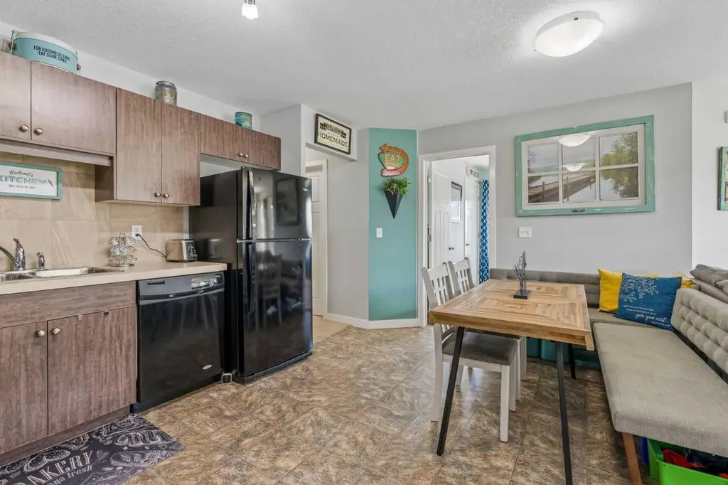 250 Sage Valley Road NW Calgary AB T3R 0R6