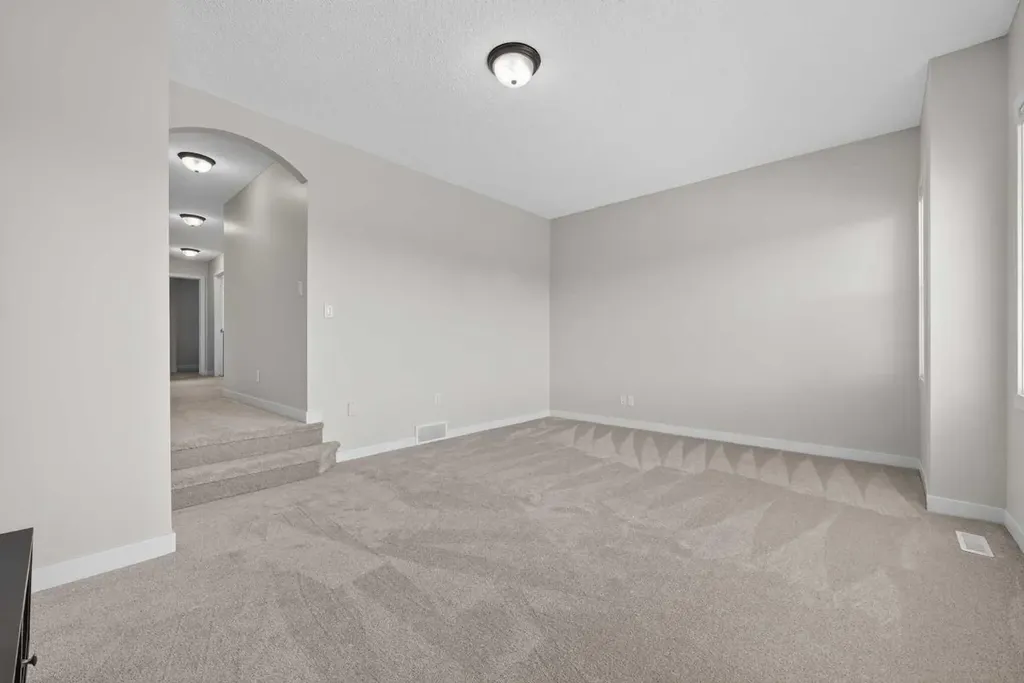 64 Cranridge Crescent SE Calgary AB T3M 0J1