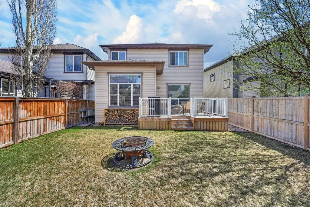 64 Cranridge Crescent SE Calgary AB T3M 0J1