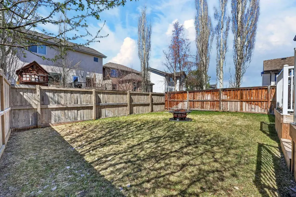 64 Cranridge Crescent SE Calgary AB T3M 0J1