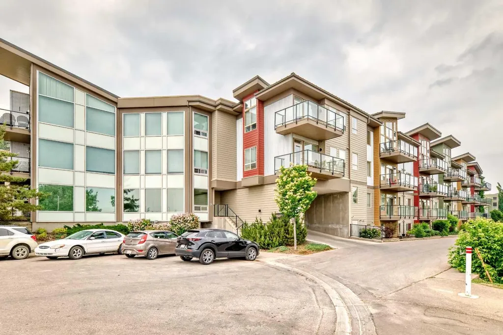 4303 1 Street NE Calgary AB T2E 7M3