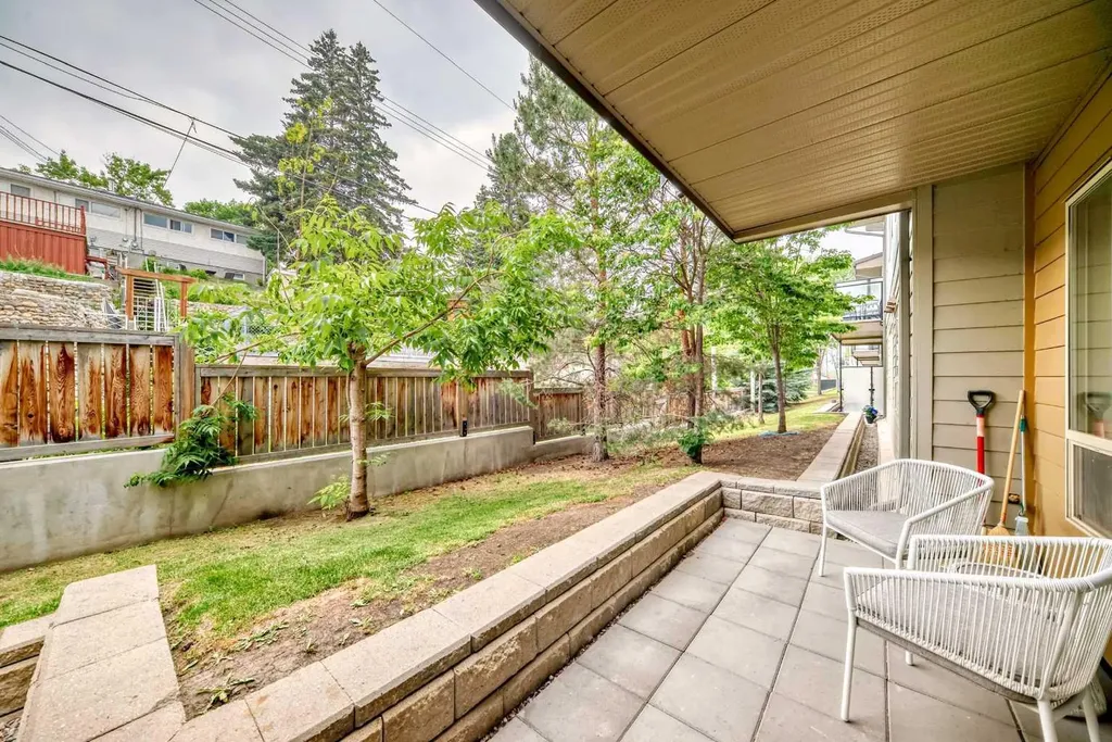4303 1 Street NE Calgary AB T2E 7M3