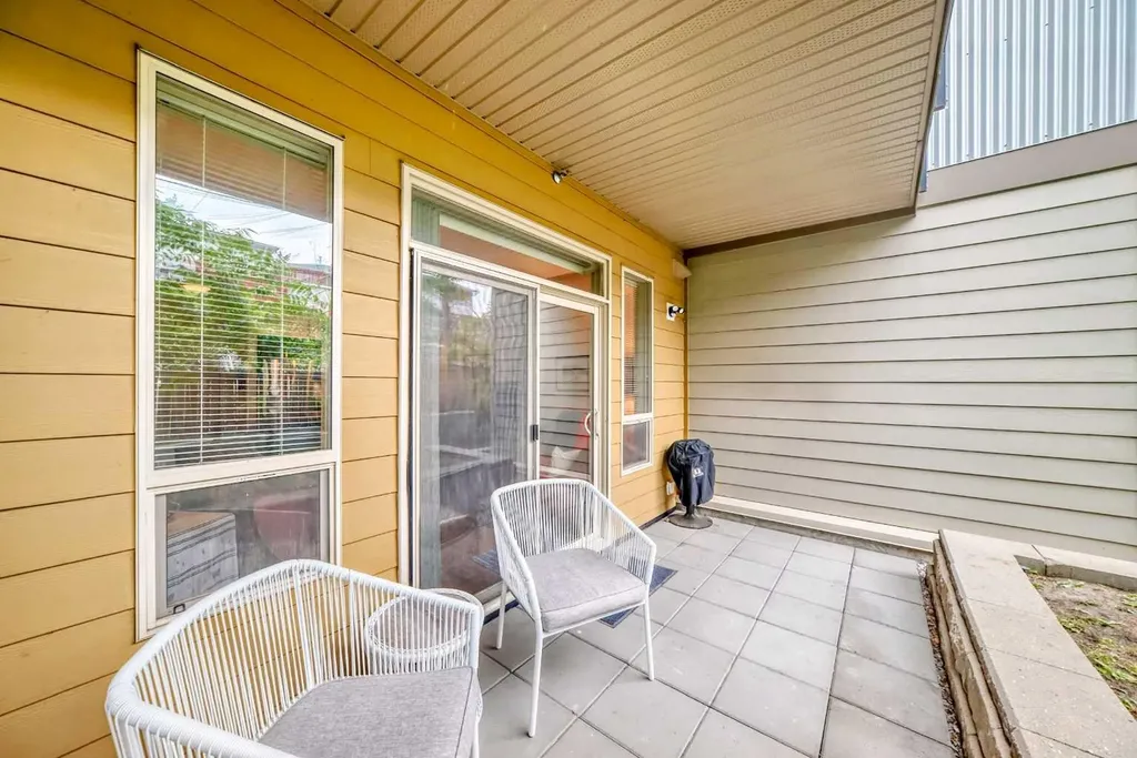 4303 1 Street NE Calgary AB T2E 7M3