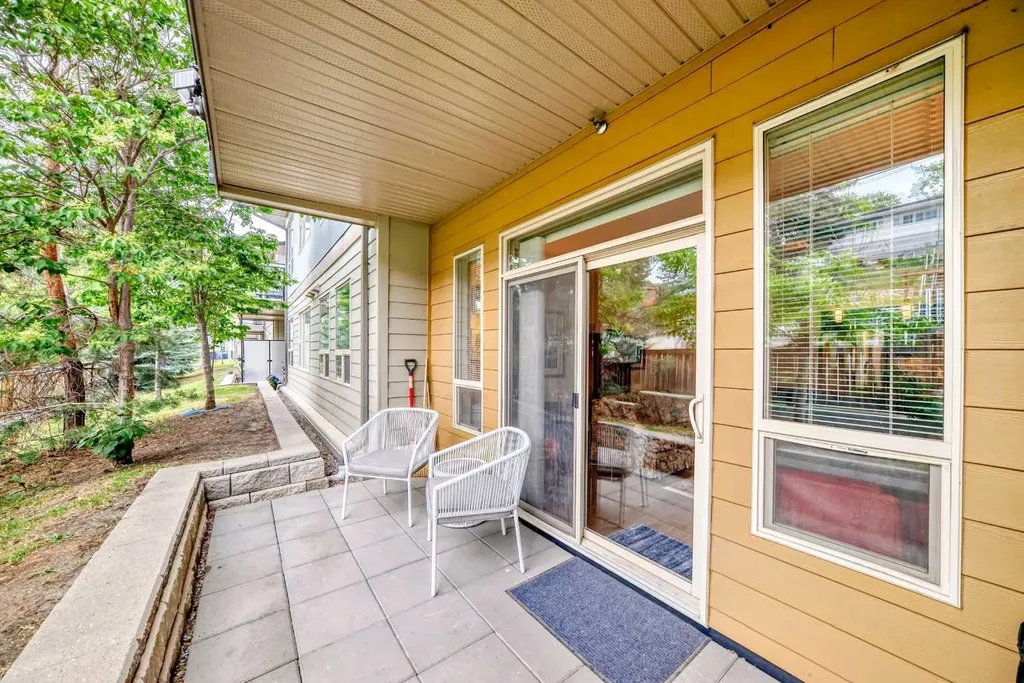 4303 1 Street NE Calgary AB T2E 7M3