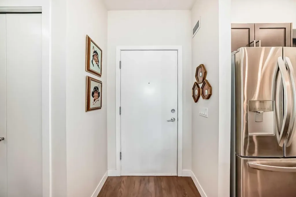 4303 1 Street NE Calgary AB T2E 7M3