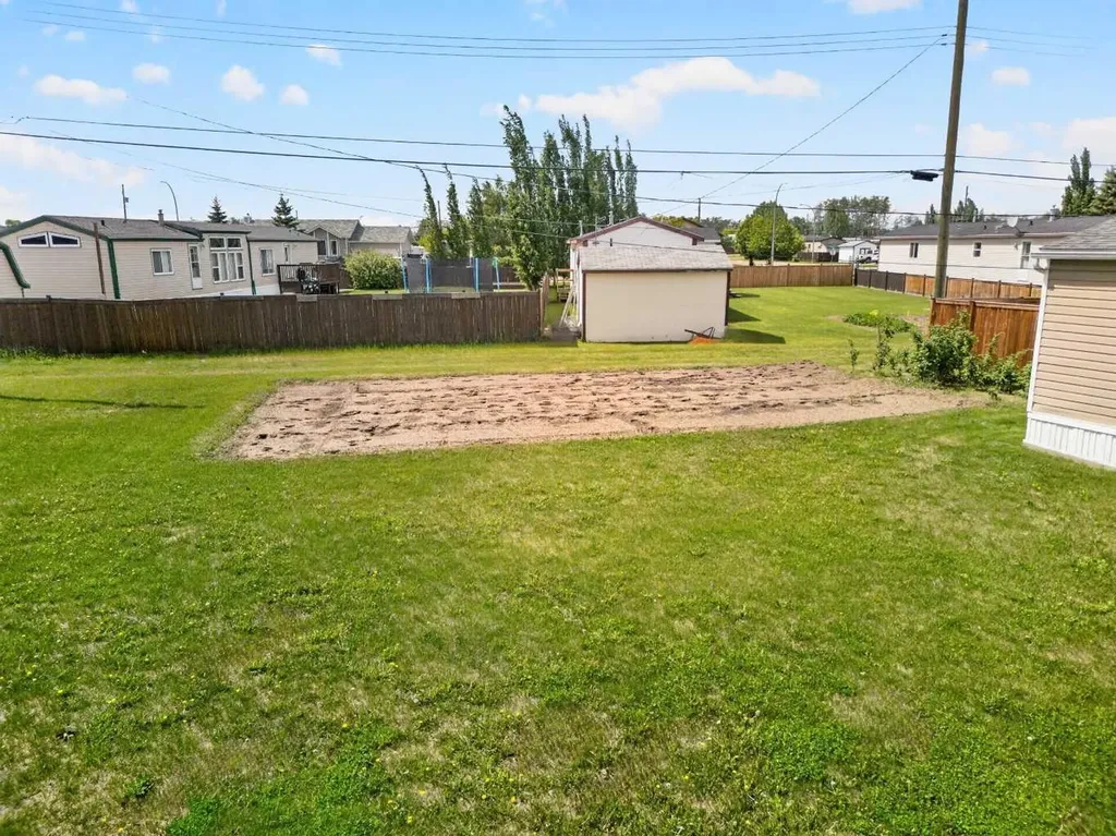 10717 102 Avenue La Crete AB T0H2H0