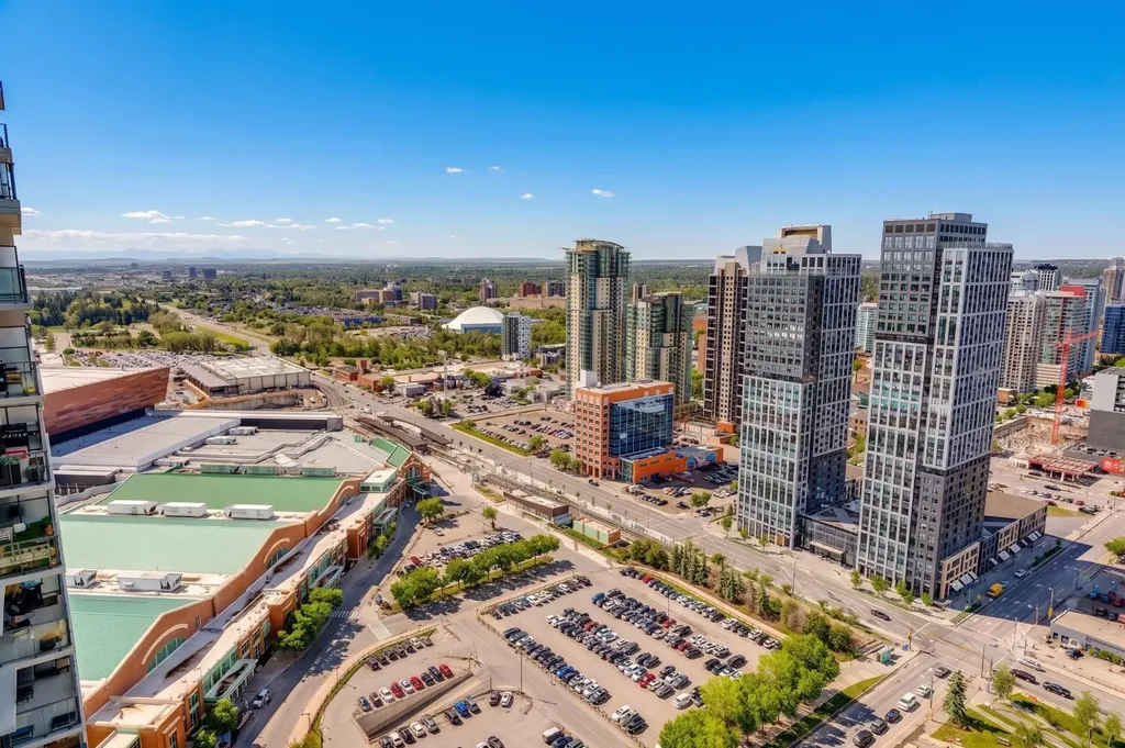 1122 3 Street SE Calgary AB T2G1H7