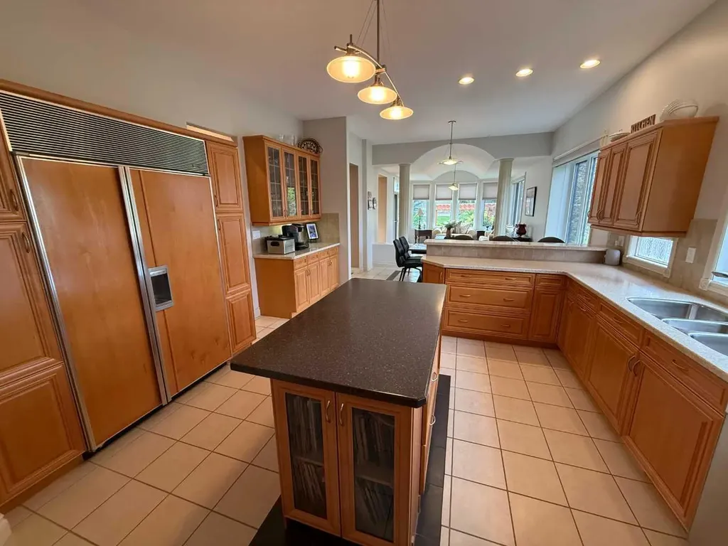 102 Appleyad Cove Hinton AB T7V1Y8