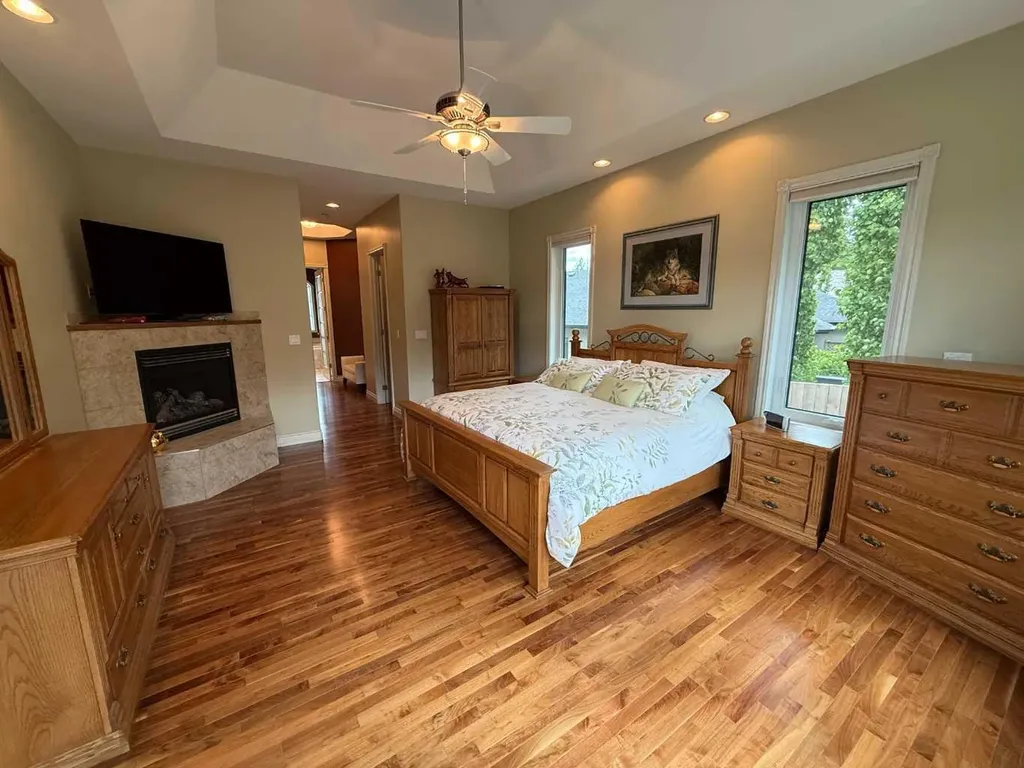 102 Appleyad Cove Hinton AB T7V1Y8