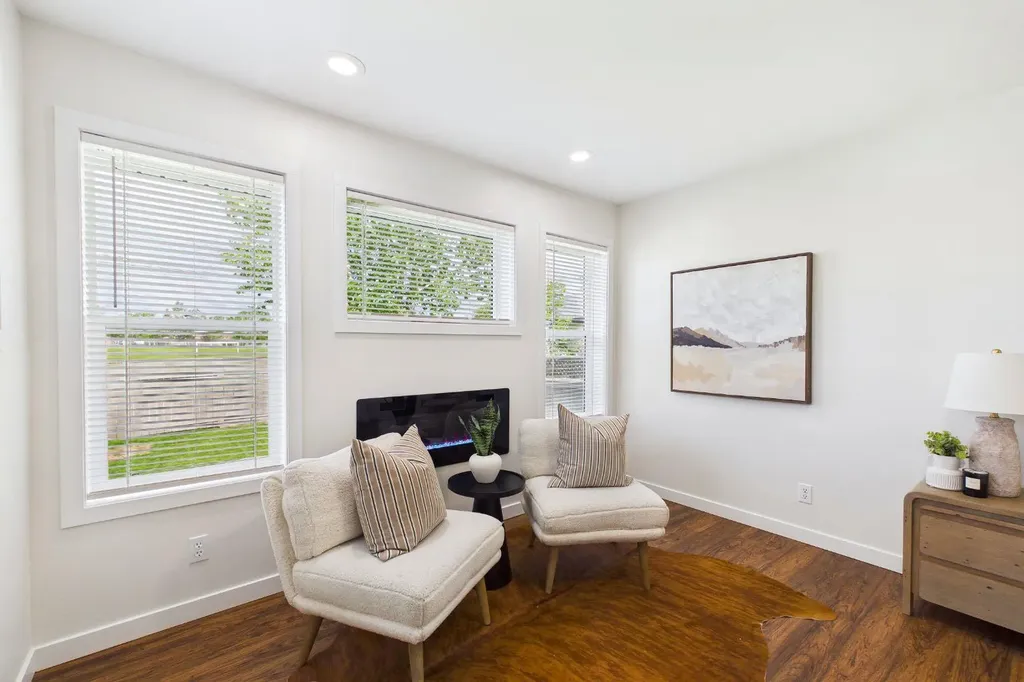 13255 Lake Lucerne Road SE Calgary AB T2J 3J8
