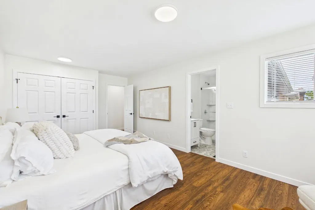 13255 Lake Lucerne Road SE Calgary AB T2J 3J8
