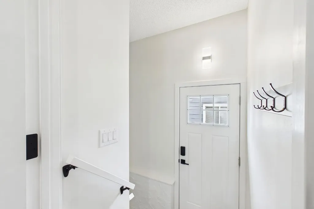 13255 Lake Lucerne Road SE Calgary AB T2J 3J8