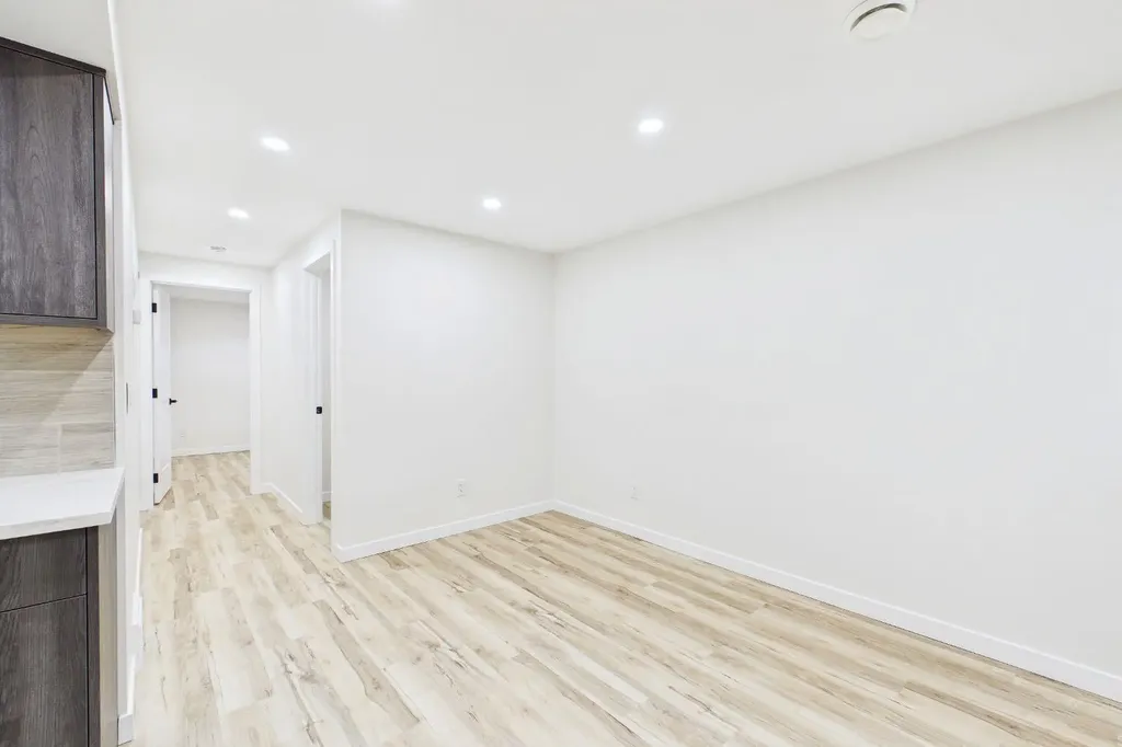 13255 Lake Lucerne Road SE Calgary AB T2J 3J8