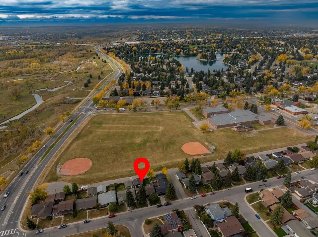 13255 Lake Lucerne Road SE Calgary AB T2J 3J8