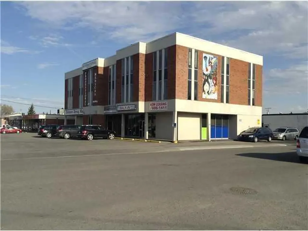 4015 17 Avenue SE Calgary AB T2A0S8