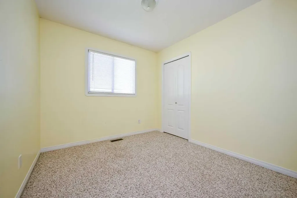 9627 91 Street Grande Prairie AB T8X1V2