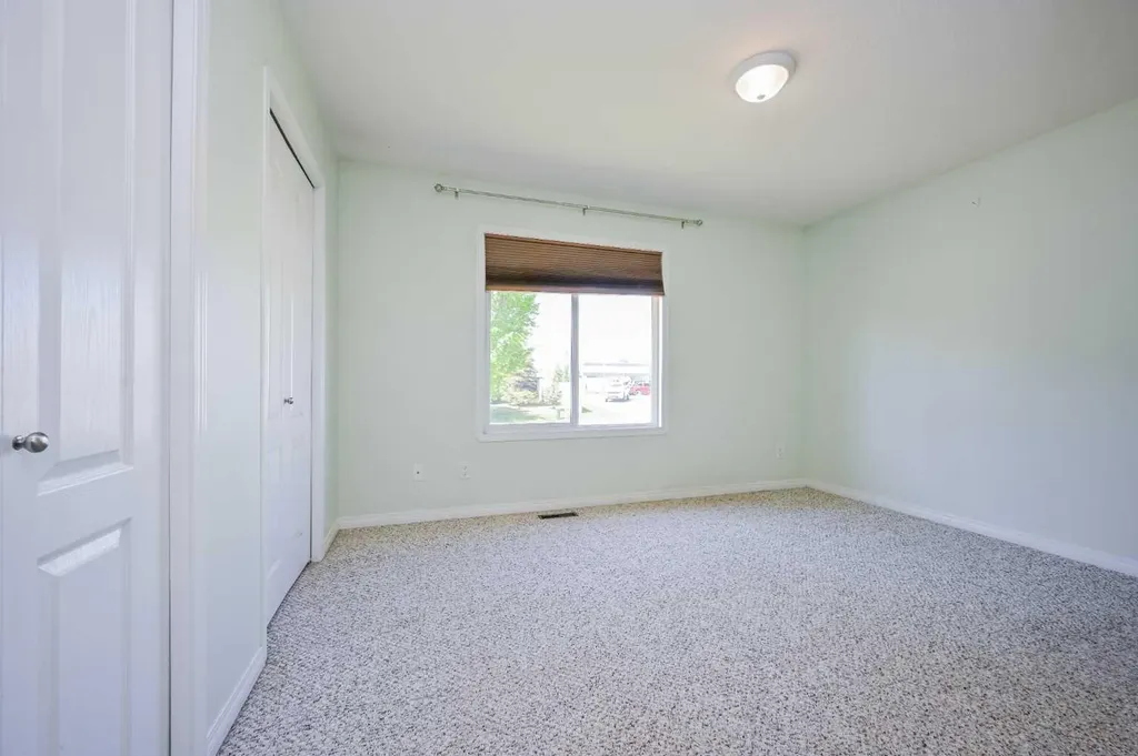 9627 91 Street Grande Prairie AB T8X1V2