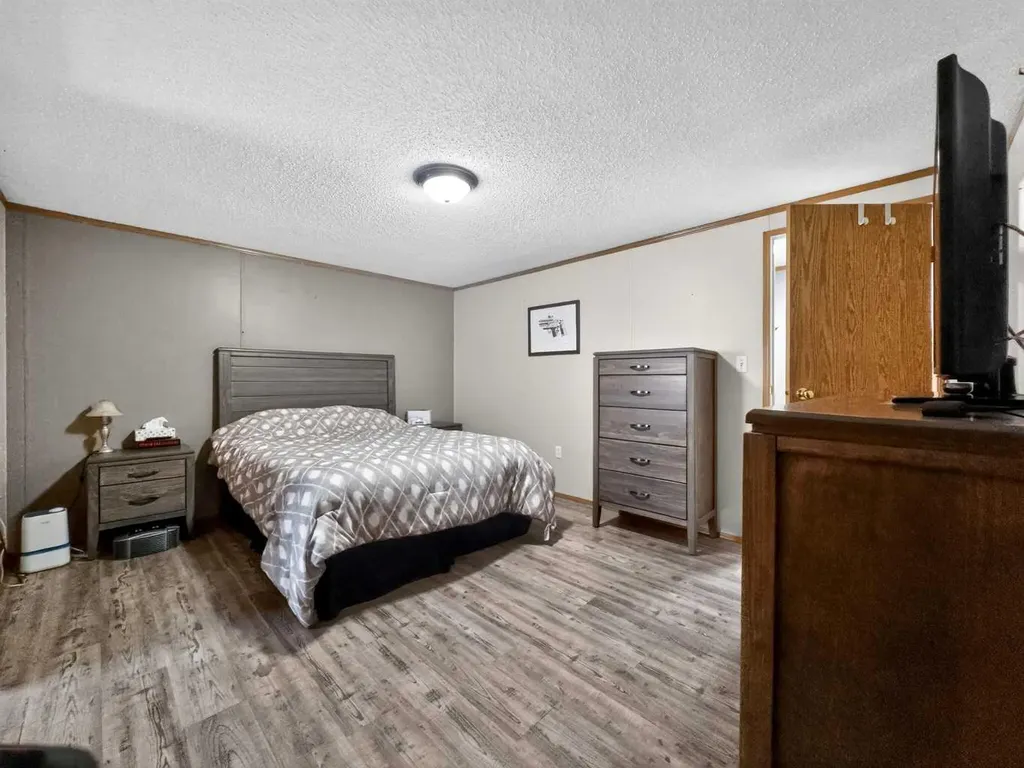 10414 103 Avenue La Crete AB T0H2H0