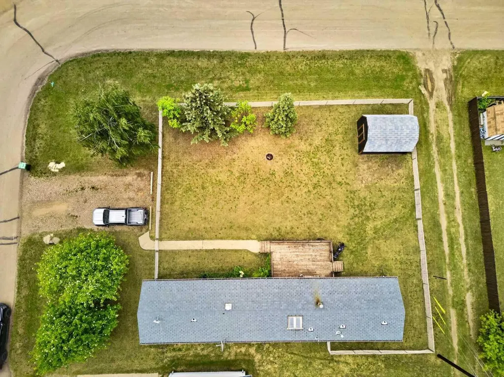 10414 103 Avenue La Crete AB T0H2H0