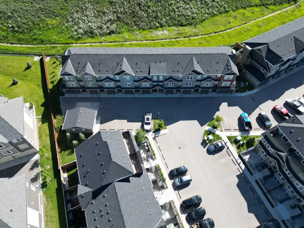 272 Cranbrook Square SE Calgary AB T3M3K8