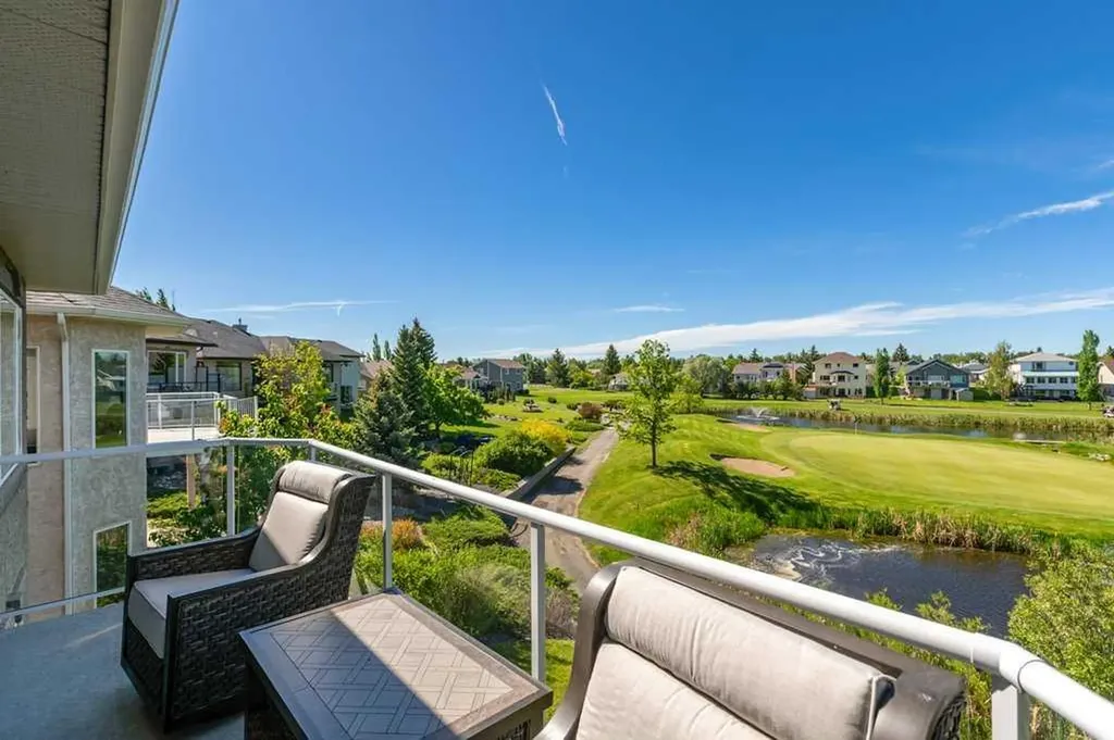 1103 Highland Green View NW High River AB T1V 1V8