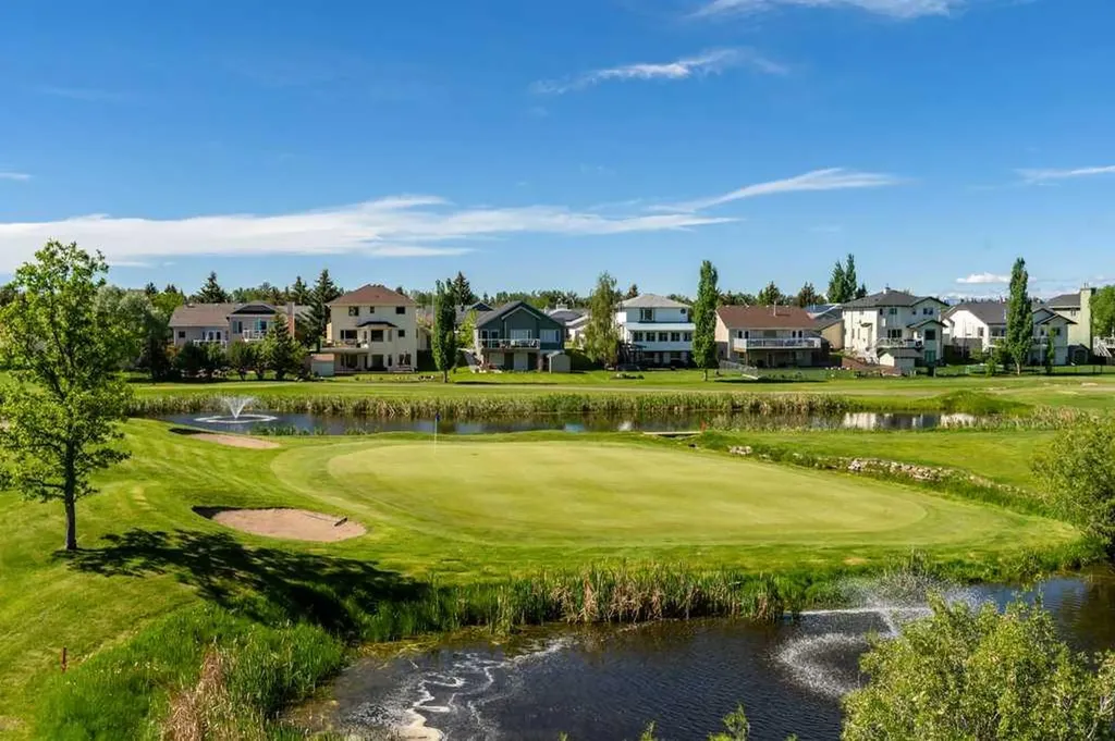 1103 Highland Green View NW High River AB T1V 1V8